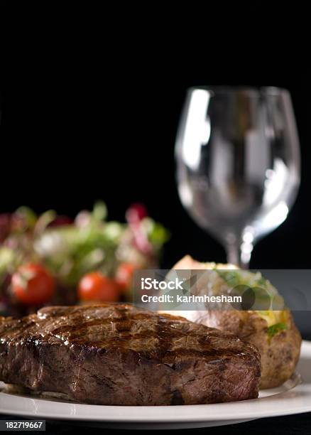 Steak House Stockfoto und mehr Bilder von Essgeschirr - Essgeschirr, Fleisch, Fotografie