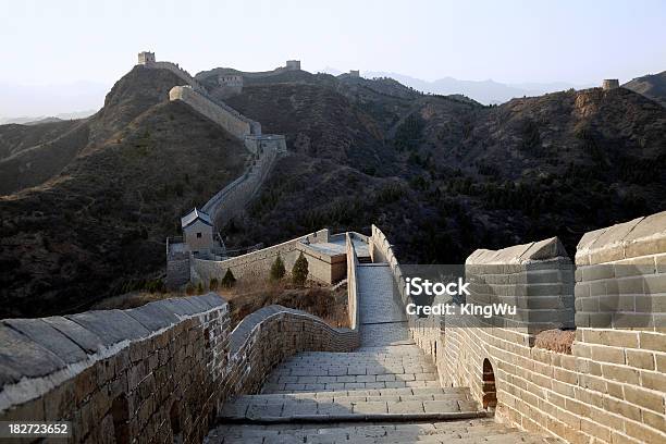 Великая Китайская Стена — стоковые фотографии и другие картинки Без людей - Без людей, Великая китайская стена, Гора