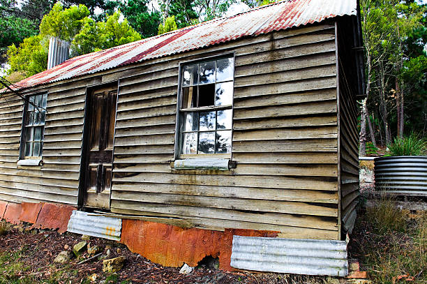 istock Abandoned derelict cottage old creepy eerie 182724487