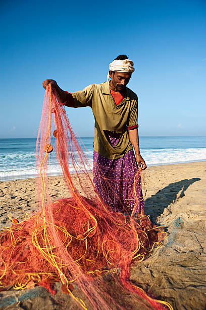 istock Indian fisherman 182726206