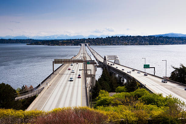 isola di mercer ponte galleggiante - bellevue washington state foto e immagini stock