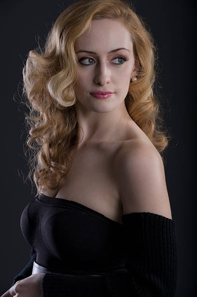 istock Pretty red-haired woman 182727286