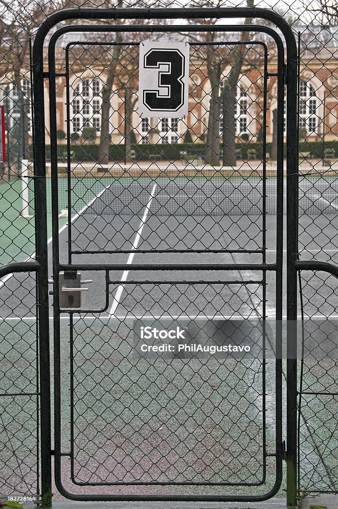 Numéro trois courts de Tennis - Photo de Jardin du Luxembourg libre de droits