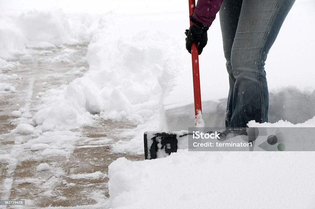 Schnee bedeckten Fußgängerweg - Lizenzfrei Schnee Stock-Foto