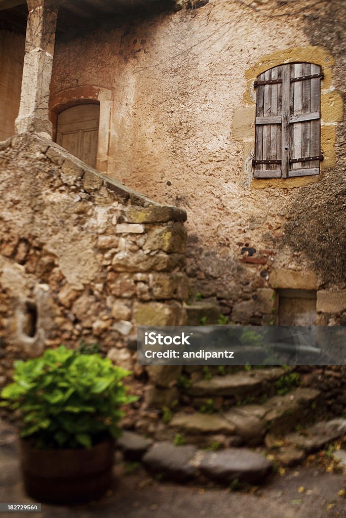 Vecchio French porta - Foto stock royalty-free di Ambientazione esterna