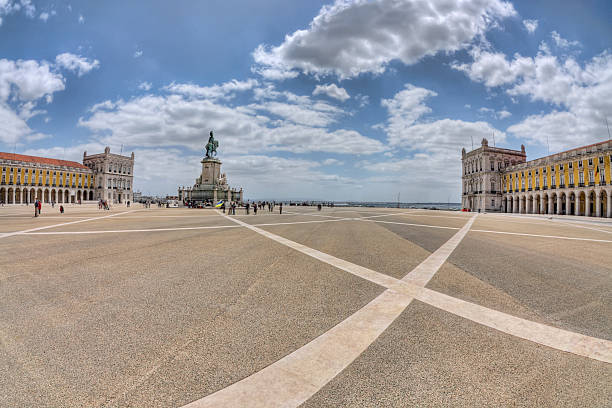 istock Trade Square in Lisbon 182729968