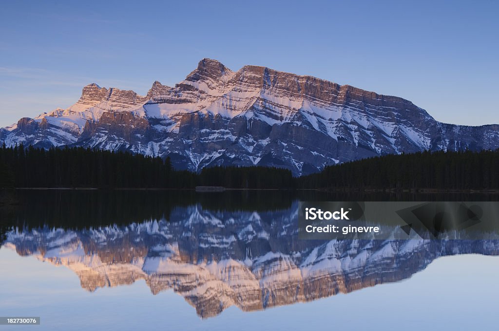 Mountain Reflexion, Banff National Park - Lizenzfrei Alpenglühen Stock-Foto