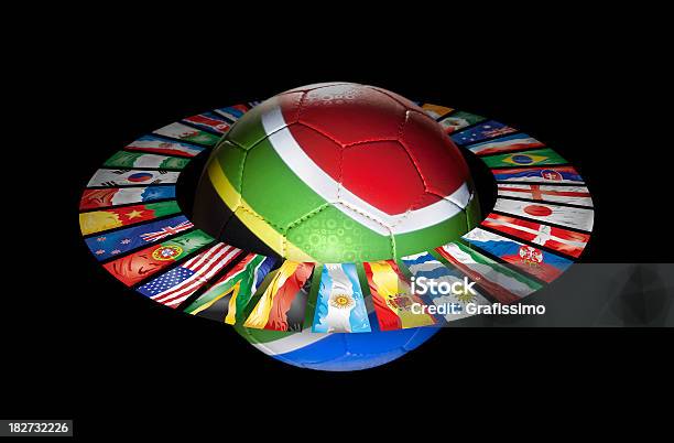 Circle Mit Teilnehmer Der Weltfußballweltmeisterschaft 2010 Stockfoto und mehr Bilder von Bildkomposition und Technik