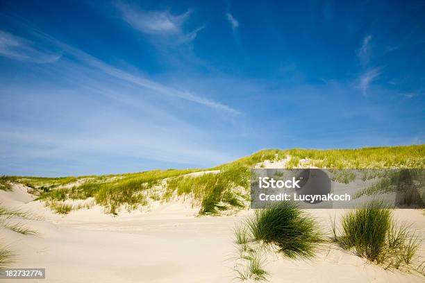 Weisser Herrlich Feiner Sand Stockfoto und mehr Bilder von Bildhintergrund - Bildhintergrund, Blau, Deutsche Nordseeregion