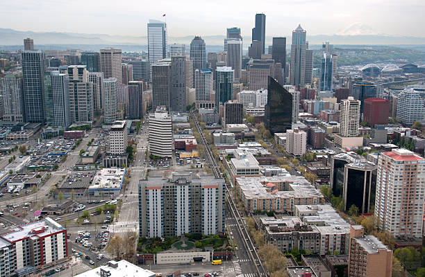 istock Skyline of Seattle on Cloudy day 182733489