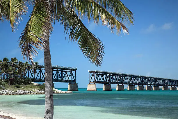 The Bahia Honda Bridge was part of the Henry Flagler´s railroad route to Key West.
