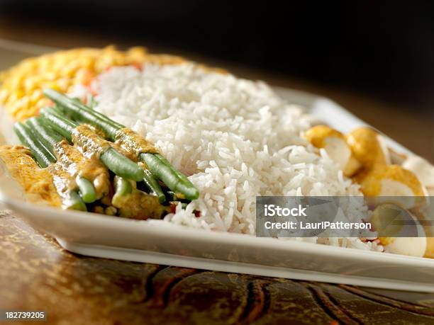 Photo libre de droit de East Indienne Masala Et Riz Basmati Et De Haricots Verts banque d'images et plus d'images libres de droit de Aliment