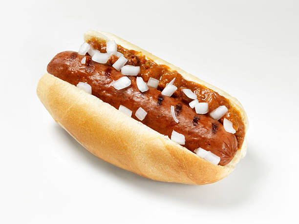 istock Chili Dog with Onions 182739692