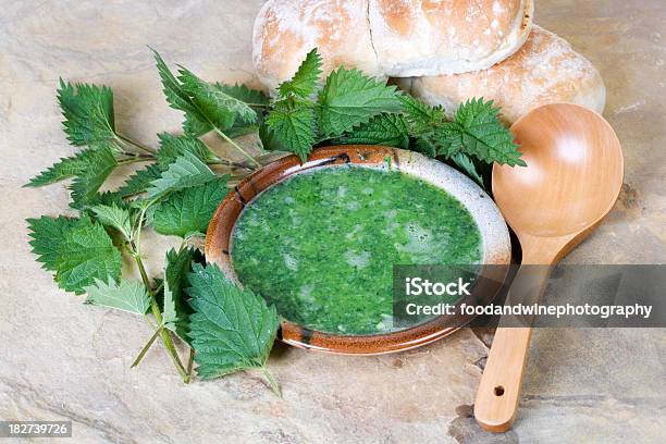 Nesselsuppe Stockfoto und mehr Bilder von Brennessel - Brennessel, Nettle, Suppe
