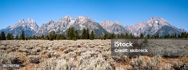 Панорама Гранд Tetons — стоковые фотографии и другие картинки Без людей - Без людей, Вайоминг, Геология