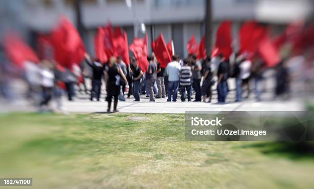 Grupo Socialista De Personas Foto de stock y más banco de imágenes de Huelga - Huelga, Activista, Bandera
