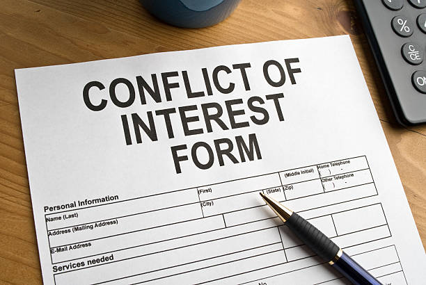 istock Conflict of Interest Form 182741438