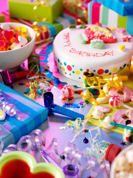 istock Messy Children's Birthday Party 182741824