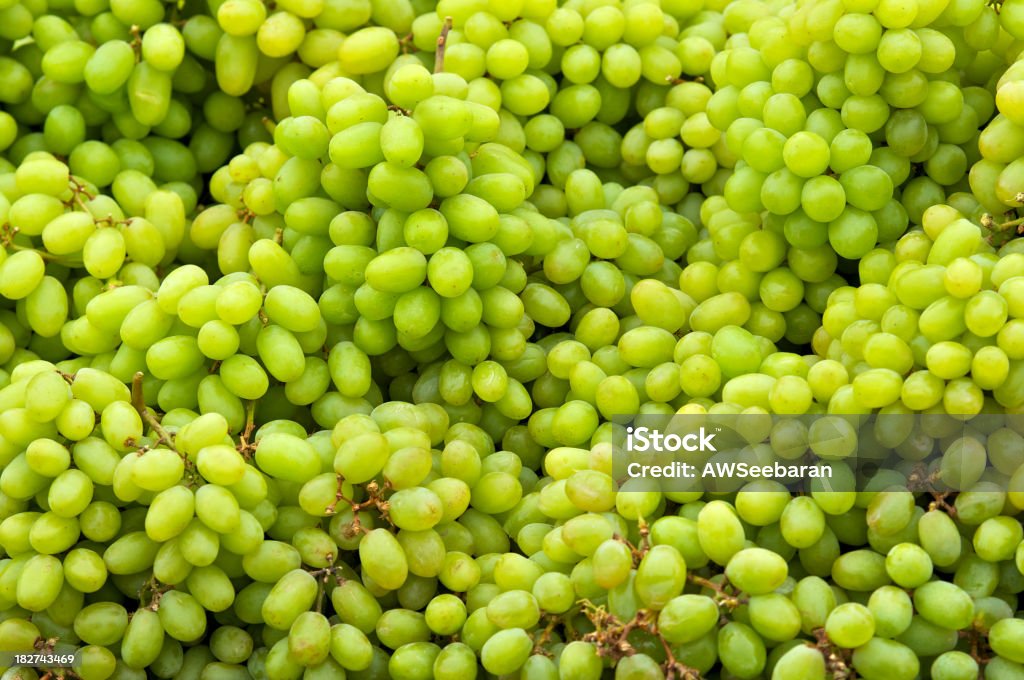 Uva bianca organico - Foto stock royalty-free di Uva bianca