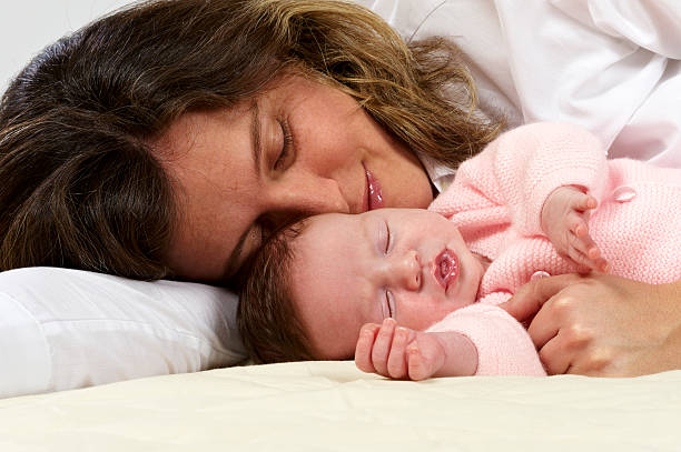 istock Mother and daughter. 182744092