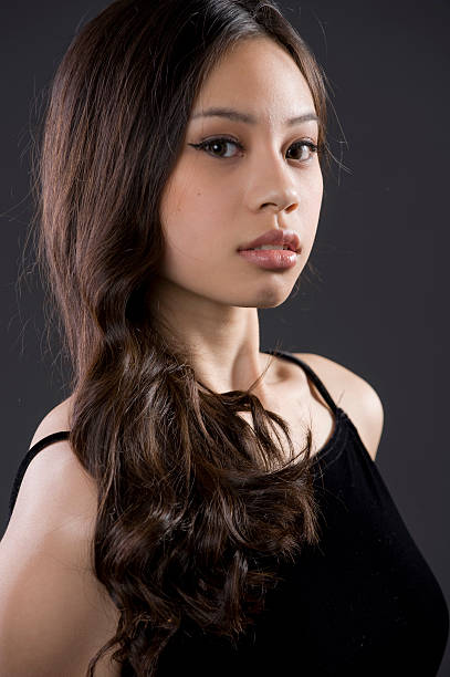 istock Beautiful young woman 182744262