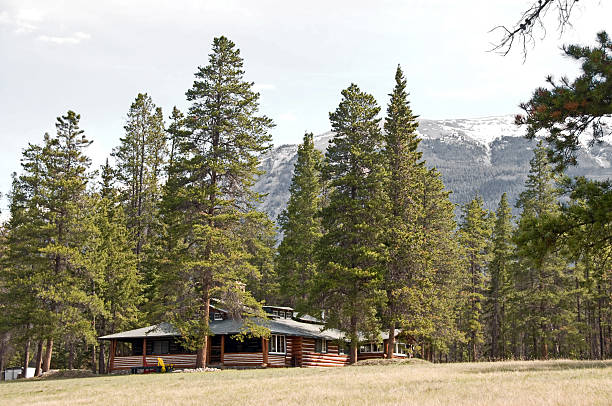istock Mountain Lodge Renovated 182745823