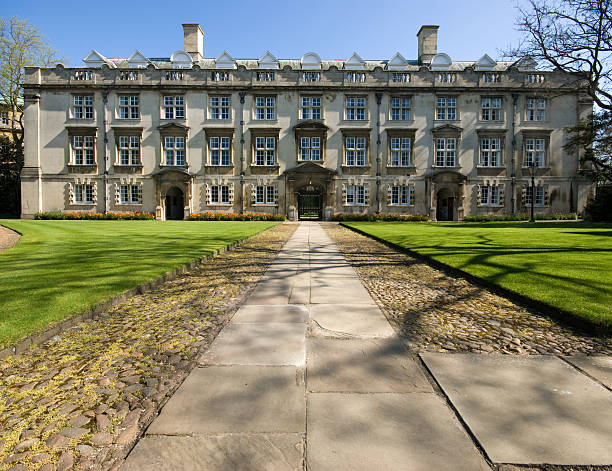 istock Fellows' Building Christ's College, Cambridge University 182747610