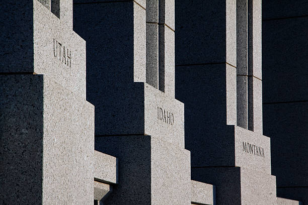 istock National WWII memorial 182748775