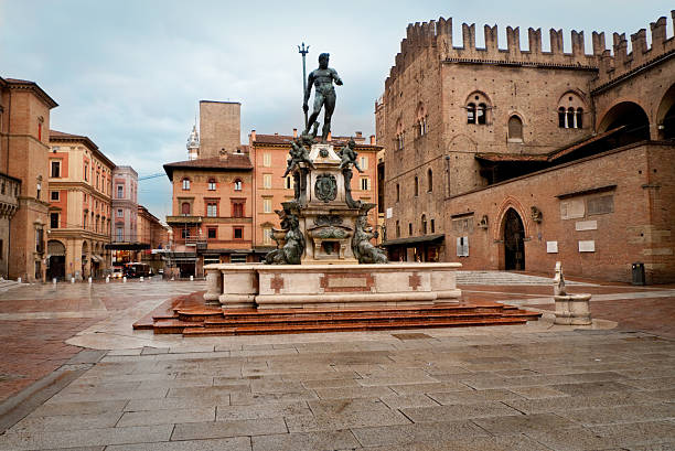 The Piazza Maggiore in Bologna under a blue sky Wet morning in Bologna emilia romagna photos stock pictures, royalty-free photos & images