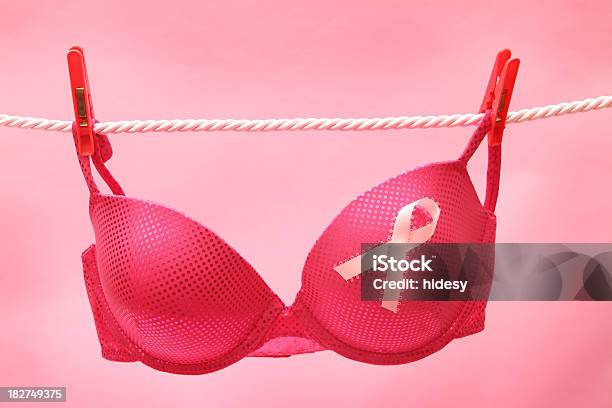 Rak Piersi Świadomości - zdjęcia stockowe i więcej obrazów Świadomość raka piersi - Świadomość raka piersi, Biustonosz, Rak piersi