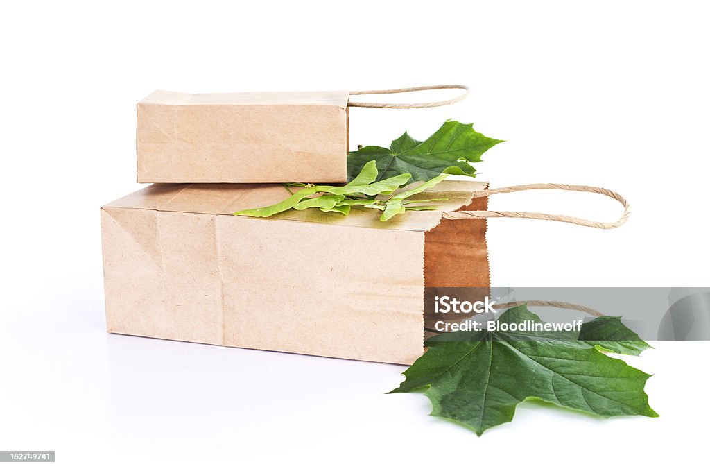 Бумажные Мешки с листьями - Стоковые фото Без людей роялти-фри