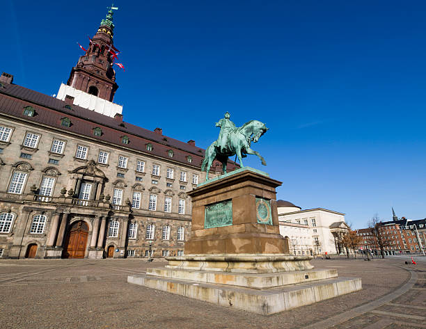 istock Christiansborg Palace - Danish parliament 182750040