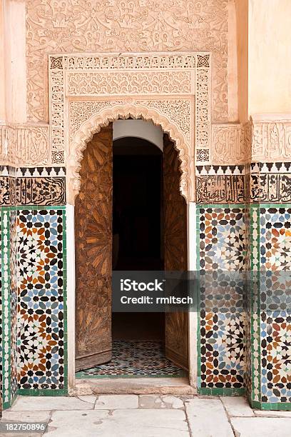 La Entrada Foto de stock y más banco de imágenes de Madera - Material - Madera - Material, Marruecos, Puerta - Entrada
