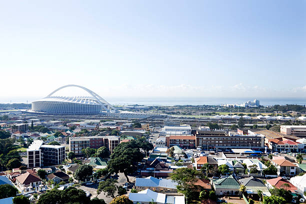 estadio moses mabhiba durban sur de áfrica - estadio moses mabhiba fotografías e imágenes de stock