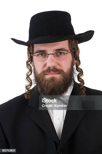 Rabino Olhando Para A Câmara - Fotografias de stock e mais imagens de Homens - Homens, Judaísmo, 30-39 Anos