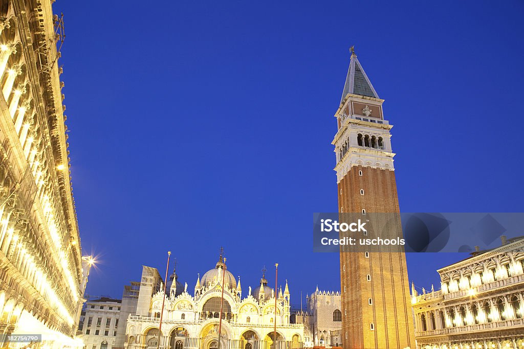 Praça de São Marcos, Veneza ao Anoitecer - Royalty-free Praça de São Marcos Foto de stock