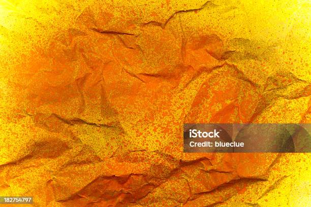 구겨진 크래프트 종이 스프레이 페인트 배경 0명에 대한 스톡 사진 및 기타 이미지 - 0명, 갈색, 갈색 용지