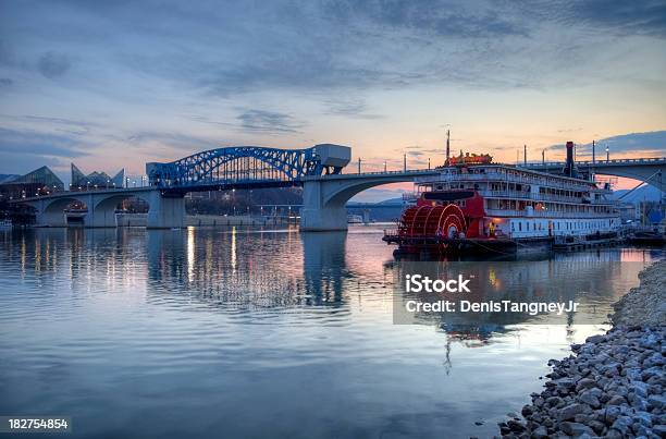 Chattanooga Stock Photo - Download Image Now - Chattanooga, Tennessee, Tennessee River