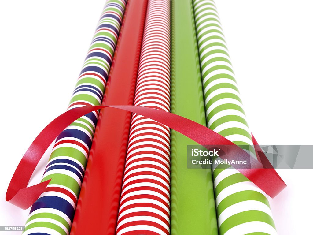 Rotoli di carta da regalo con nastro - Foto stock royalty-free di Carta da regalo