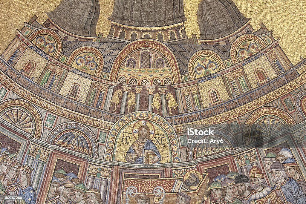 Mosaico sulla Cattedrale di San Marco, Venezia piazza - Foto stock royalty-free di Ambientazione esterna