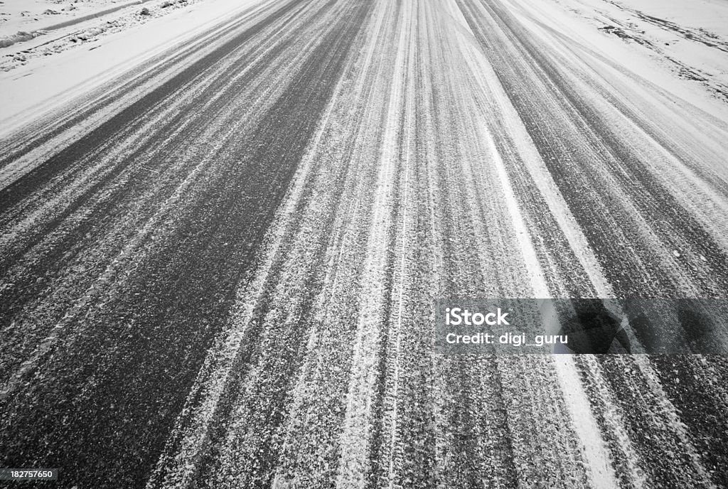Neve Road - Foto stock royalty-free di Asfalto