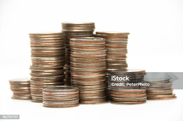 Münzen Stapeln Von Uns Stockfoto und mehr Bilder von Geldmünze - Geldmünze, Gestapelt, Stapeln