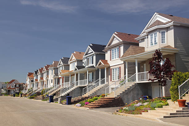 istock Street with similar homes 182758794