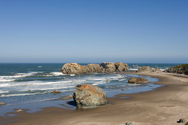 istock Oregon Coastline Gold Beach 182759573