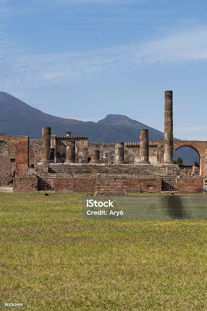 Il Vesuvio e Pompei - Foto stock royalty-free di Ambientazione esterna