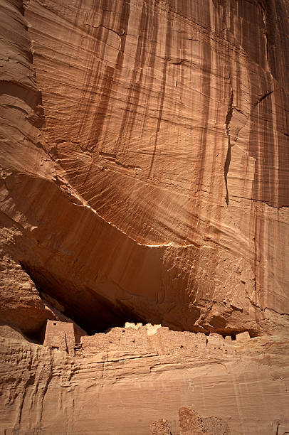 istock White House Ruin at Canyon de Chelly 182764755