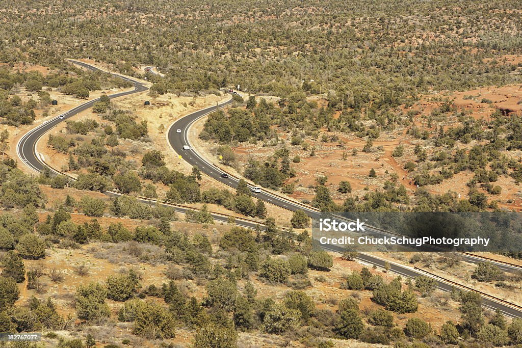 사막 고속도로 풍경 - 로열티 프리 2차선 고속도로 스톡 사진
