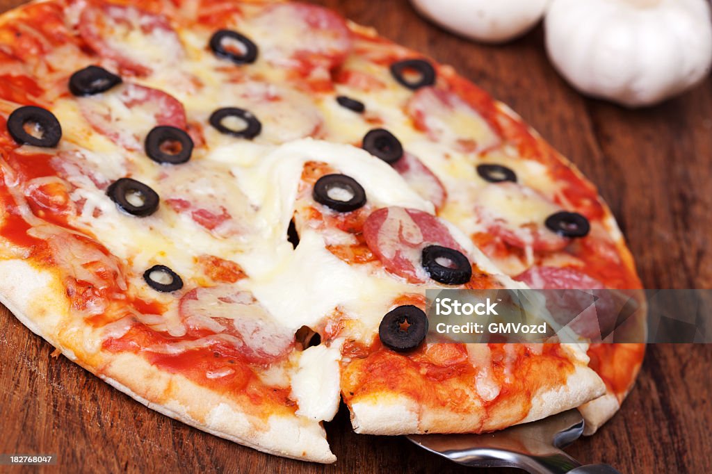 Deliciosa pizza fresca - Royalty-free Alimentação Não-saudável Foto de stock