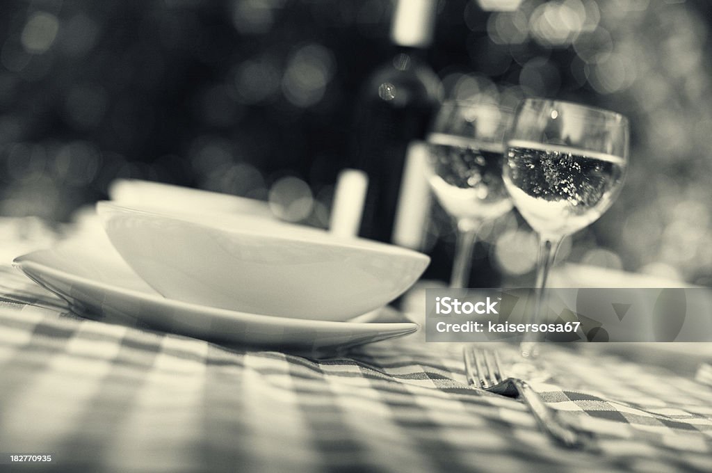 Coperto e vino - Foto stock royalty-free di Alchol
