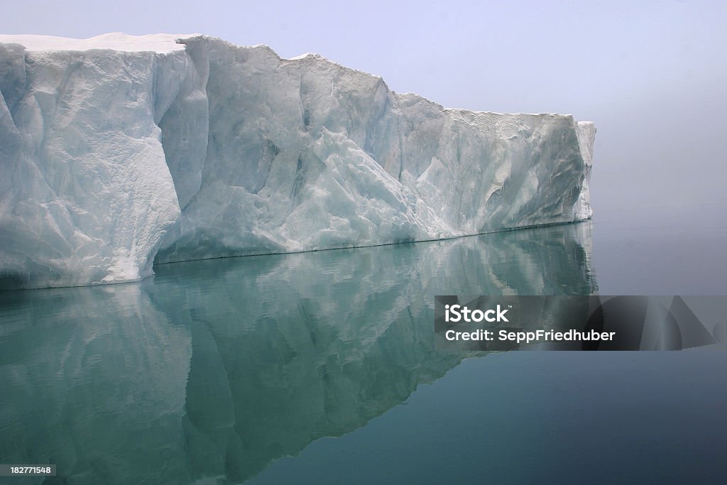 빙산, 성찰이요 drifting 있는 북극해 ozean - 로열티 프리 프란츠 요제프 랜드 스톡 사진